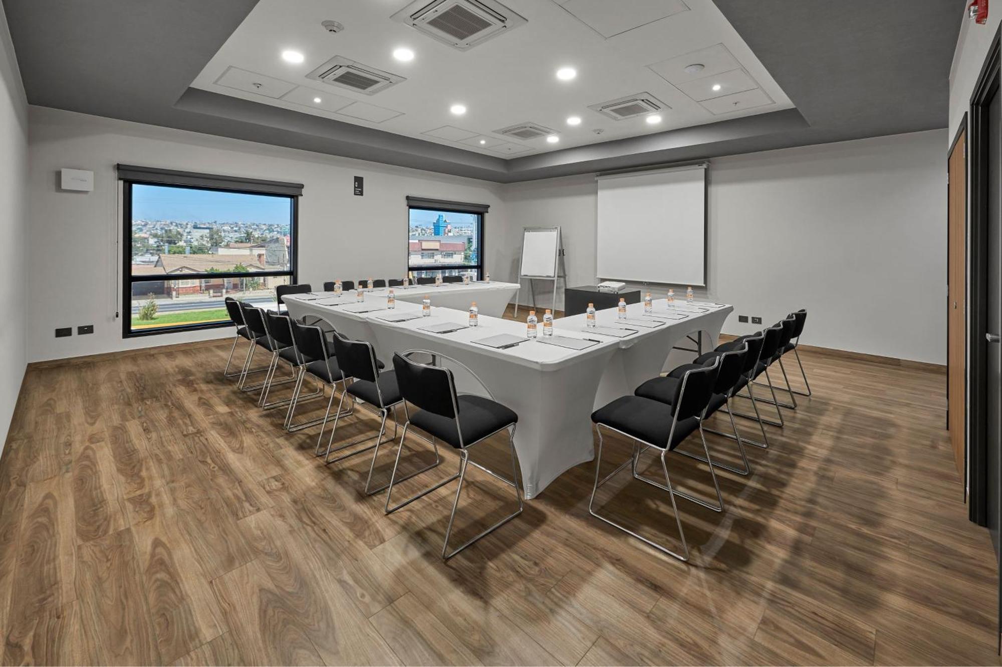 City Express Plus By Marriott Ciudad De Mexico Interlomas Экстерьер фото